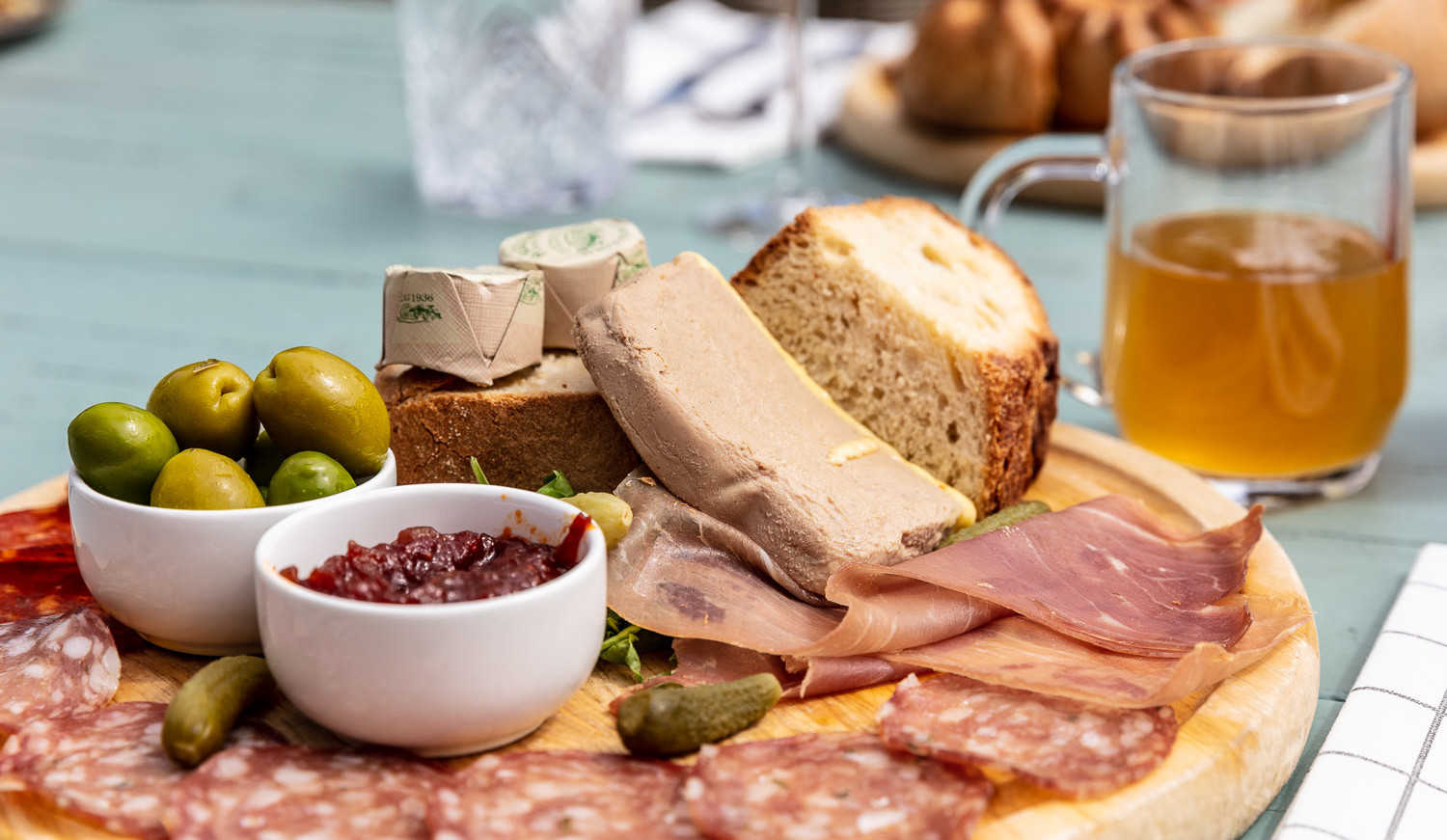 The Bell Fetcham | Stylish village pub at the heart of Fetcham